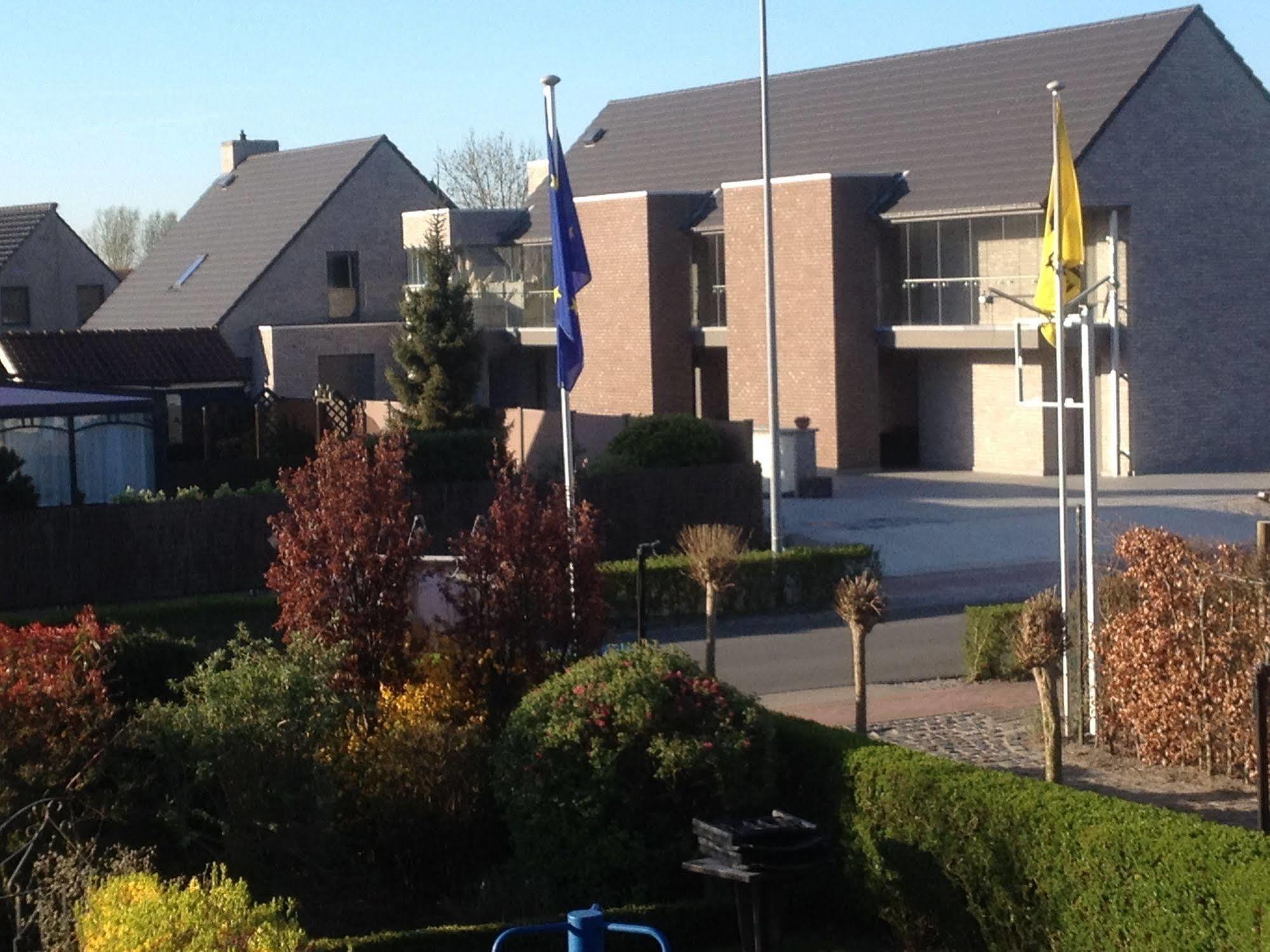 Logies Ternier Bed & Breakfast Nieuwpoort Exterior photo